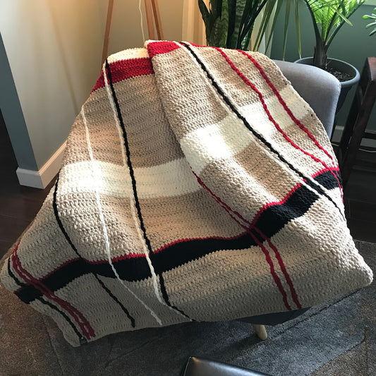 Classic Plaid Plush Blanket